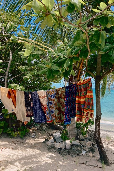 kaftans on beach in Carriacou Grenada Caribbean showcasing best places to travel in Caribbean Grenada Caribbean Pictures, Caribbean Island, Grenada Caribbean, Caribbean Honeymoon, Island Life Style, Travel Moments, Caribbean Culture, Destination Photography, Caribbean Beaches