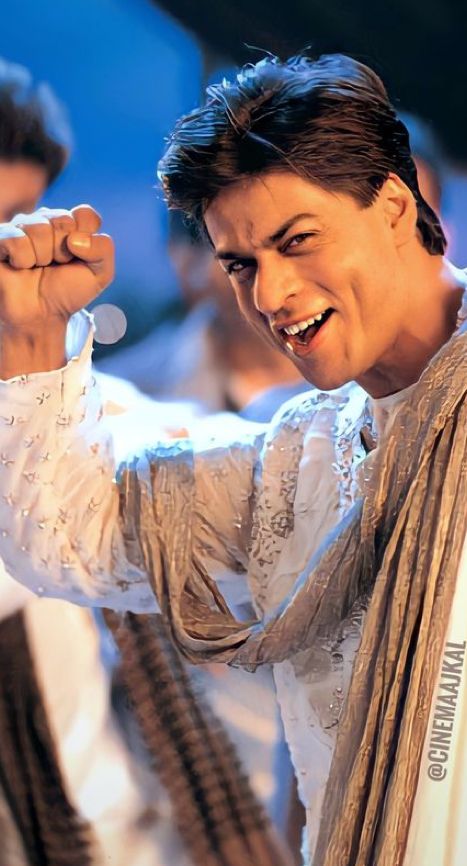 Srk Shahrukh Khan Wallpaper, Shah Rukh Khan Aesthetic, Shahrukh Khan 90s, Shahrukh Khan Aesthetic, Srk Aesthetic, Srk 90s, Shahrukh Khan And Kajol, Bollywood Wallpaper, Shah Rukh Khan Movies