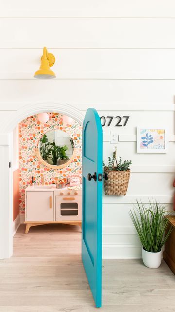 grOH! Playrooms on Instagram: "One of the most magical parts of our builds is creating hidden spaces behind little doors 🧡✨ Tiny, child-size nooks encourage imaginative play and gives kiddos that extra push to exercise autonomy. 💭🧸 They feel safe in spaces that are designed specifically to size!🚪🤸‍♀️ #playroominspo #playroomideas #playroomdesign #playroominspiration #sensoryplayroom #playroomdesigner #playroommakeover #dreamplayroom #momsofig #lamom #miamimom #nymom" Playroom Nook, Kids Nook, Kids Play Spaces, Indoor Playhouse, Hidden Spaces, Hidden Rooms, Playroom Design, Room Screen, Play Spaces