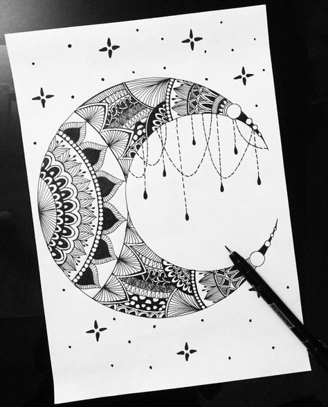 Zentangle Moon Designs, Moon And Stars Doodle, Zentangle Stars, Star Zentangle, Moon Zentangle, Art Rubric, Sun And Moon Mandala, Moon Projects, Star Doodle