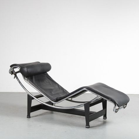 Le Corbusier Interior, Corbusier Interior, Le Corbusier Chair, Lc4 Chaise Lounge, Le Corbusier Furniture, Corbusier Furniture, Corbusier Chair, Le Corbusier Designs, Famous Chair