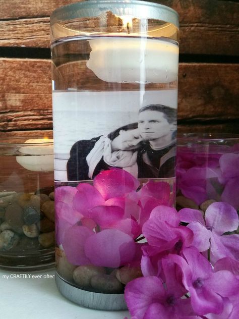 Picture Centerpieces, Vase Candle Centerpiece, Water Centerpieces, Floating Flower Candles, Floating Candle Vase, Photo Centerpieces, Floating Centerpieces, Graduation Party Diy, Simple Wedding Centerpieces