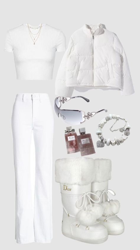 white winter outfit #winter #outfit #white Full White Winter Outfit, White Outfits Aesthetic, Winter Wonderland Outfit Ideas, All White Winter Outfit, White Winter Outfits, Winter Outfit 2023, Concert Outfit Night, Winter Outfits White, Cod Oc