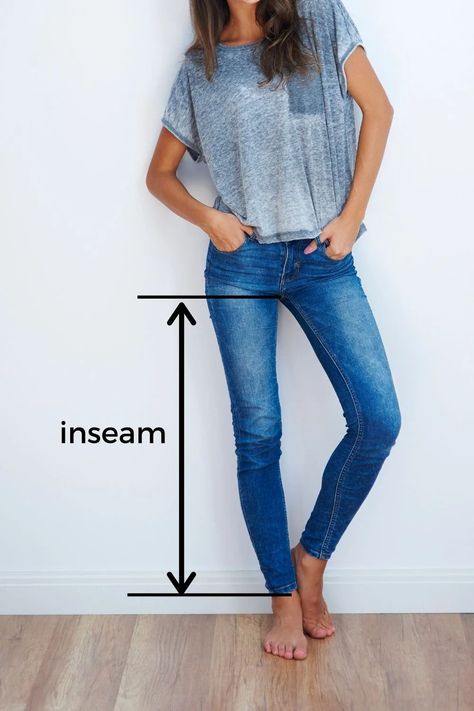 What is inseam and how do you find it? The key to perfect fitting jeans lies in a few key things and today we explore inseam! Fitting Jeans, White Jeans Outfit, Types Of Jeans, Perfect Denim, Cropped Flare Jeans, Cold Weather Fashion, Casual Chic Style, Type Of Pants, Cropped Denim