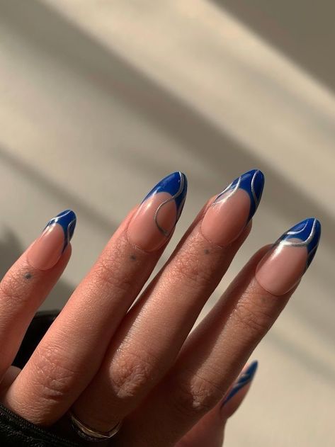 Almond Nails Navy Blue, Winter Birthday Nails, Maddie Nails, Debs Nails, Nails Navy Blue, Navy Blue Nail Designs, Grad Nails, Almond Nails French, Dark Blue Nails