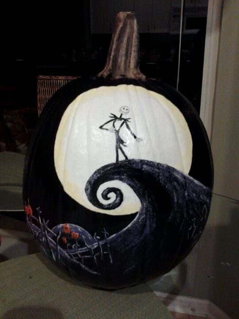 Pumpkin painting. The nightmare before christmas scene by Courtney Goodmuth Nightmare Before Christmas Pumpkin, Christmas Pumpkins, Disney Pumpkin, Pumpkin Painting Ideas, Halloween Pumpkins Painted, Painted Pumpkin, Creative Pumpkins, Pumpkin Carving Templates, Pumpkin Halloween Decorations