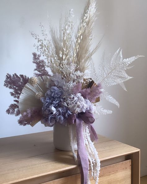 Purple Dried Flower Arrangements, Feminine Flowers, Don John, Everlasting Flowers, Dried Flower Arrangements, Fifty Shades, Dried Flower, Shades Of Purple, Hanukkah Wreath