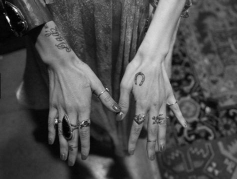 Love the rings and tats. Horseshoe Tattoo, Horse Shoe Tattoo, Finger Tattoo For Women, Hand And Finger Tattoos, Hand Tats, Arrow Tattoo, Pamela Love, Tattoo Placement, Love Tattoos