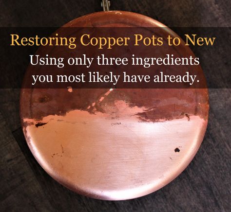 If your copper pots have had shinier days, it may be time for a quick restoration. This easy process only requires three ingredients that you probably already have in your kitchen! Copper Cleaner Homemade, Decorating With Copper Pots, Cleaning Copper Pots, Clean Copper Pots, Copper Cleaner Diy, How To Clean Copper Pots, Home Cleaning Remedies, Copper Awning, Clean Copper