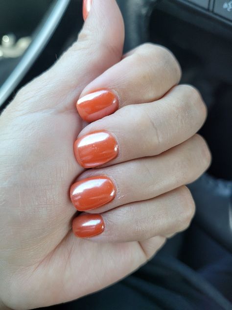 Summer into Fall nails Deep orange with white Chrome Orange Chrome Nails Fall, Orange Nails With Chrome, Orange Chrome Nails Designs, Orange Chrome Nails, Orange Chrome, Red Chrome Nails, Sns Nails Colors, Chrome Nails Designs, Steel Paint