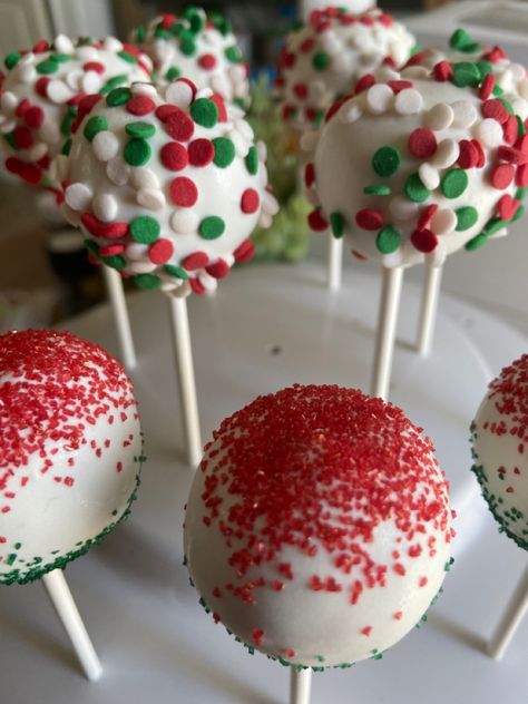 Cake Pops Mexican Theme, Mexican Themed Cake Pops, Mexican Cake Pops, Mexican Theme Cake, Mexican Themed Cakes, Mexican Flag Colors, Pop Decor, Mexican Cake, Girl Baby Shower Centerpieces