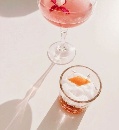 Cocktails To Make At Home, Watermelon Cocktail, Italian Cocktails, Orange Cocktails, Classic Martini, Cocktails To Try, Cocktail Book, Hard Seltzer, Delicious Cocktails