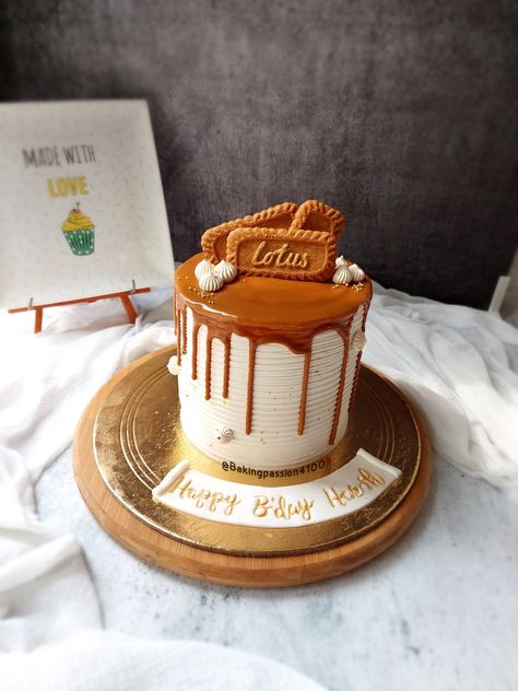 Biscoff Birthday Cake, Lotus Cake, Biscoff Cake, Circle Cake, Ganache Cake, Chocolate Drip Cake, Dessert Smoothie, 18th Birthday Cake, Birthday Cakes For Women