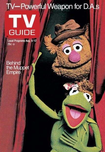 Tv Guide Covers, 70s Tv, Fozzie Bear, Fraggle Rock, The Muppet Show, The Muppets, Classic Television, Miss Piggy, Kermit The Frog