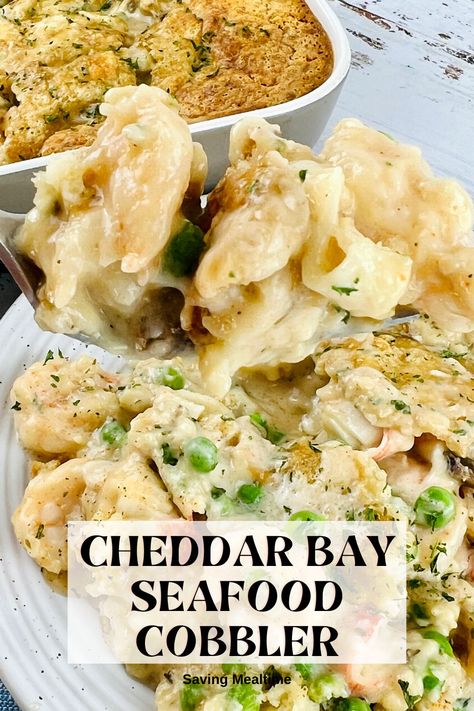 Homemade Cheddar Bay Seafood Cobbler - Saving Mealtime Seafood Casserole Recipes, Red Lobster Cheddar Bay Biscuits, Seafood Dish Recipes, Cheddar Bay Biscuits, Seafood Entrees, Seafood Chowder, Best Seafood Recipes, Soup Broth, Shrimp Recipes Easy