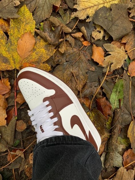 Brown|aesthetic|fall|leaves|jordan1 Brown Shoes Aesthetic, Brown Jordans, Brown Aesthetic Fall, Modern Day Princess, Nike Brown, Nike Shoes Girls, Closet Shoes, Xmas Wallpaper, All Nike Shoes