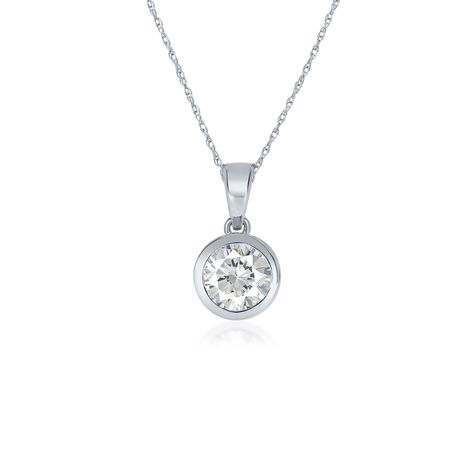 Luxury Diamond Coin Pendant Necklace, Valentine's Day Diamond Heart Pendant Necklace With Prong Setting, Valentine's Day Diamond Round Pendant Necklace, Single Diamond Necklace, Valentine's Day Diamond Cut Heart Pendant, Beautiful Jewelry Diamonds, Floating Diamond Necklace, Real Gold Chains, Real Diamond Necklace