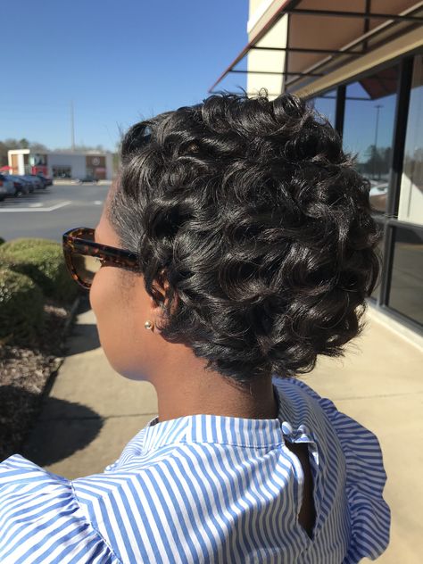 Short Natural Relaxed Hairstyles, Relaxed Hair Hairstyles Medium, Short Relaxed Hair, Random Hairstyles, Curl Hairstyles, Black Hair Curls, Relaxed Hairstyles, Roller Sets, Short Relaxed Hairstyles