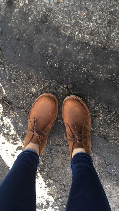 Women Chukka Boots Outfit, Chukka Boots Outfit Women, Desert Boots Women Outfit, Desert Boots Outfit Women's, Desert Boots Outfit, Chukka Boots Outfit, Clarks Desert Boots, Desert Boots Women, Chukka Boots Women