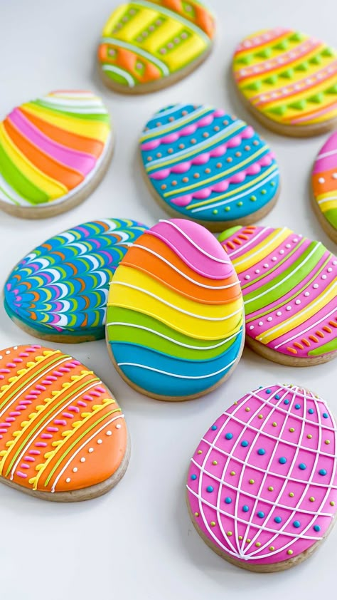 Bread Machine Recipes Easy, Easter Egg Cookies Decorated, Make Sourdough Starter, Easter Egg Sugar Cookies, Easter Sugar Cookies Decorated, Make A Sourdough Starter, Potato Stacks, Cooking Vegetarian, Easter Egg Cookies