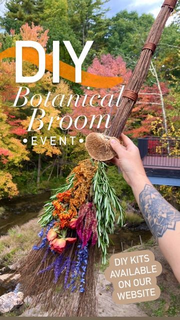 Broom Making, Fall Magic, Wiccan Crafts, Home Kits, W.i.t.c.h Aesthetic, Witch Garden, Witch Diy, Dried Flower Wreaths, Diy Event