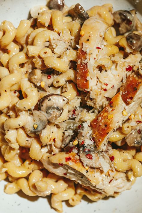 Chicken Cavatappi Pasta Recipes, Mushroom Cavatappi, Kaizen Pasta, Chicken Cavatappi Recipe, Chicken Cavatappi, Cavatappi Pasta Recipes, Weeks Meal Plan, Keto Pasta Recipe, Chicken Carbonara Recipe