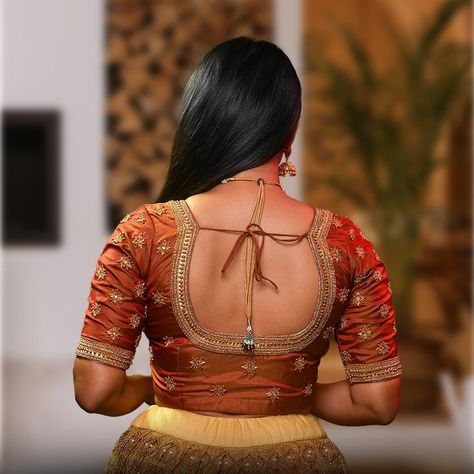 Copper Beads Blouse Work, Copper Blouse Designs, Pot Neck Blouse Designs, Pot Neck, Tassels Designs, Saree Tassels Designs, Bridal Mask, Saree Tassels, New Saree Blouse Designs