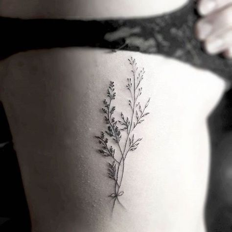 Girl Rib Tattoos, Tattoo Diy, Lavender Tattoo, Wildflower Tattoo, Tattoo Girls, Side Tattoos, Diy Tattoo, Rib Tattoo, Trendy Tattoos