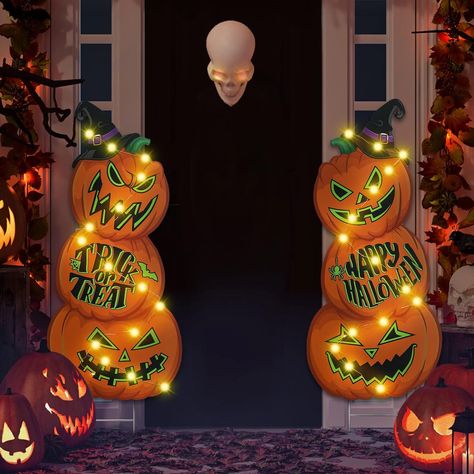 LED String Light Reflective Trick or Treat Pumpkin Lawn Sign for Halloween Party Garden Lawn Yard Outdoor Decor Halloween Yard Signs, Glow Halloween, Trick Or Treat Pumpkin, Halloween Lawn, Graduation Yard Signs, Pumpkin Garden, Haunted House Decorations, Halloween Garden, Party Garden