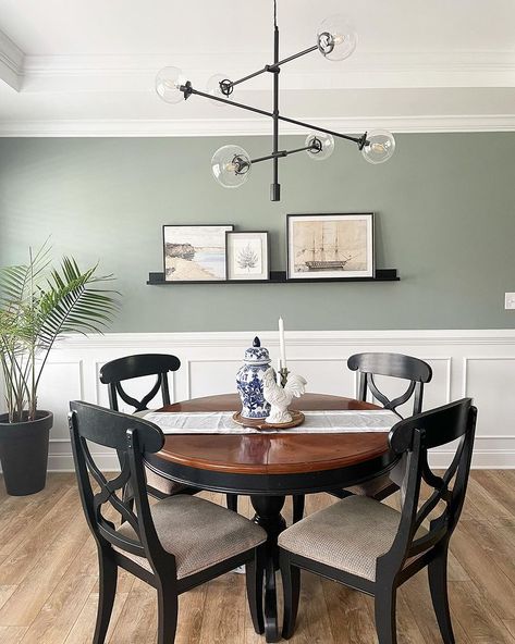 Sherwin Williams SW 9132 Acacia Haze reviews with real photos - PLAN Acacia Haze, Green Walls Living Room, Dining Room Paint Colors, Green Dining Room, Room Minimalist, Dining Room Paint, Dining Room Remodel, Rooms Decor, Dining Room Makeover