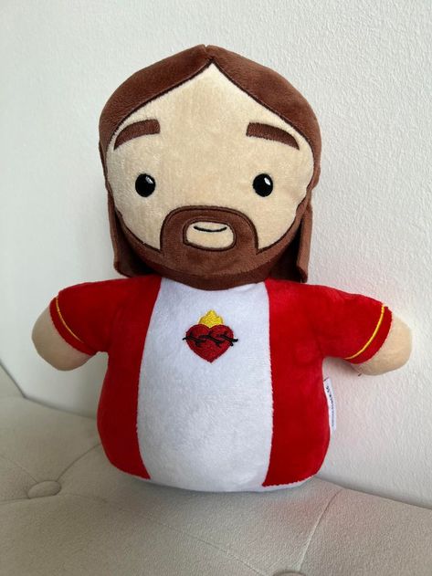 Jesus Christ Plushie Diy Crafts Easy At Home, Christian Cartoons, Jesus Photo, Jesus Wallpaper, Sacred Heart Of Jesus, Stocking Stuffers For Kids, Christian Bible Quotes, Romans 8, Jesus Bible