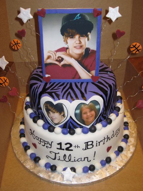 Justin Bieber Cake, Justin Bieber Party, Justin Bieber Birthday, Young Justin Bieber, Justin Bieber Photoshoot, Justin Baby, Paper Picture, Edible Paper, Cake Central