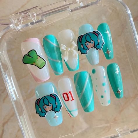 5.23US $ 25% OFF|Hatsune Miku Handmade Three Dimensional Wearable Manicure, Two Dimensional Animation Peripheral Portable Removable Nail Patch| |   - AliExpress Miku Nail Art, Hatsune Miku Nails Ideas, Hatsune Miku Nails, Miku Nails, Animated Nails, Cartoons Nails, Sanrio Summer, Soy Sauce Fish, Em Nails