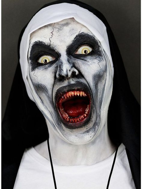 Zombie Make Up Halloween, Ghost Make Up, Scary Nun Makeup, Halloween Makeup Looks Scary, Felix Halloween, Halloween Makeup Creepy, Halloween Scary Makeup, Horror Face, Makeup Zombie