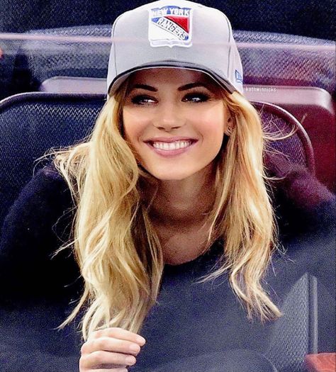 Blonde Hair Baseball Cap, Baseball Cap Outfit, Katheryn Winnick, Cap Outfit, Blonde Hair, Baseball Cap, Trucker Hat, Baseball Hats, Hair Color