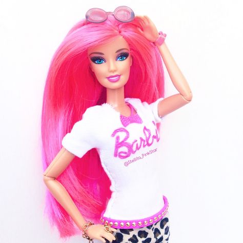 https://flic.kr/p/zeCMDb | pink hair rerooted by PinkStar Pink Hair Barbie Costume, Pink Hair Barbie, Barbie Pink Hair, Long Pink Hair, Barbie Hairstyle, Barbie Room, Barbie Costume, Pink Sale, Barbie Hair