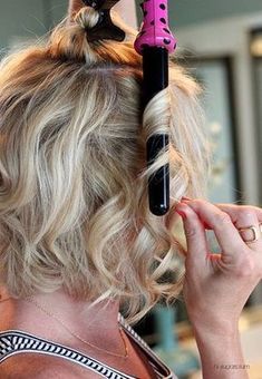 Curl Your Hair, Hi Sugarplum, How To Curl Short Hair, Penteado Cabelo Curto, Hairstyles Long, Hairstyles Medium, Women Hairstyles, Hair Today, Hairstyles Short