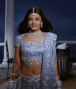 90s Bollywood Fashion, Bollywood Theme, Simple Lehenga, Trendy Outfits Indian, Bollywood Dress, Bollywood Lehenga, Traditional Indian Dress, Bollywood Outfits, Desi Fashion Casual