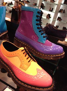 Custom Dr Martens, Silly Clothes, Funky Shoes, Doc Martens, Gorgeous Shoes, Dr. Martens Boots, Custom Shoes, Up Girl, Dr. Martens