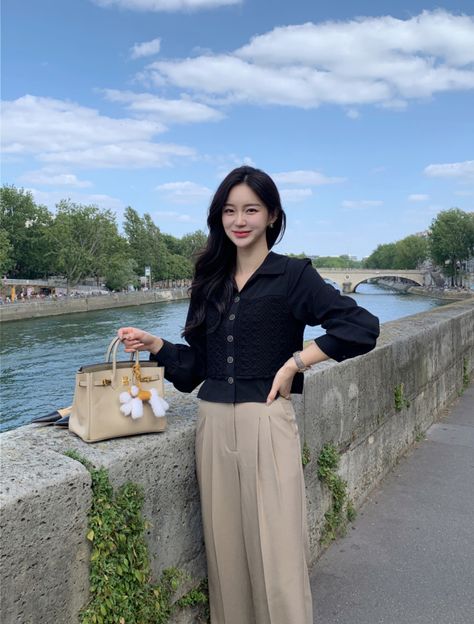 Women Office Outfits, Classic Outfits For Women, Outfit Korean Style, Spring Work Outfits, Fancy Dresses Long, Office Outfits Women, Basic Wear, Quick Outfits, Classy Work Outfits