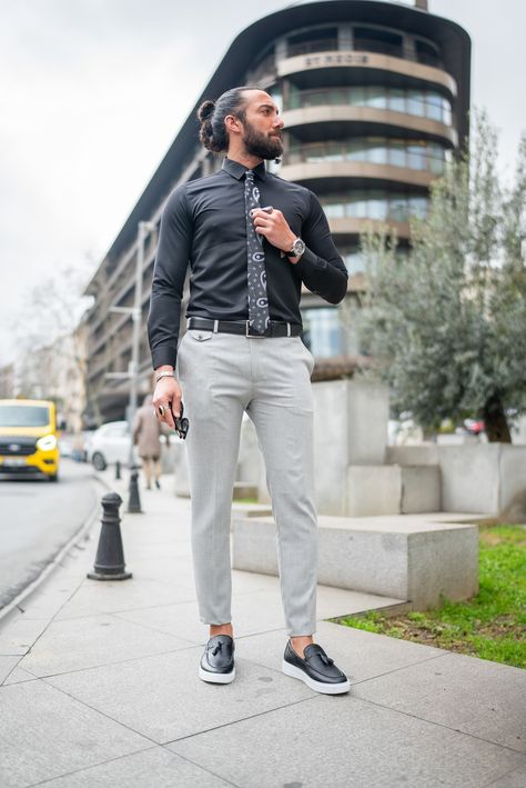 Step into Summer Elegance with Our Shadow Silk Stretch Shirt. It's the perfect blend of classic and contemporary. Indulge in unapologetic style and impeccable taste. Shop now! Priced at 139 USD with free shipping. #HolloMen #ShadowSilkShirt #SummerElegance #UnapologeticStyle #MomentsOfDistinction Grey Chinos Men Outfits, Men Outfits Formal, Grey Chinos Men, Chinos Men, Grey Chino Pants, Outfits Formal, Slim Fit Chino Pants, Grey Chinos, Suits Clothing