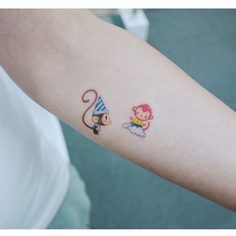 Monkey Tattoo Small Cute, Monkey Tattoo, Places To Get Tattoos, Monkey Tattoos, Mom Tattoo Designs, Space Tattoo, Mother Daughter Tattoos, Celtic Tattoos, Boy Tattoos