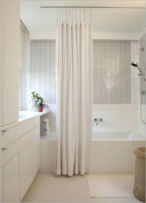 Shower Curtain Track, Modern Bathroom Cabinets, Tile Remodel, Modern Shower Curtains, Interior Minimalista, Unique Shower Curtain, Stunning Bathrooms, Curtain Ideas, Bathroom Windows