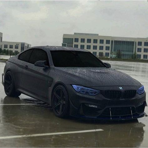 Bmw 520d, F82 M4, Tokyo Drift Cars, Bmw Black, Tokyo Drift, Aesthetic Car, Pimped Out Cars, Black Rain, Cool Car