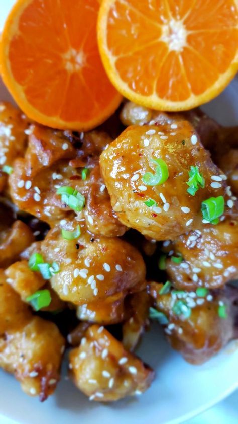 Cauliflower Air Fryer, Vegan Wings, Orange Cauliflower, Sticky Sauce, Vegan Chinese, Cauliflower Dishes, Whole Roasted Cauliflower, Easy Cauliflower, Veg Dishes