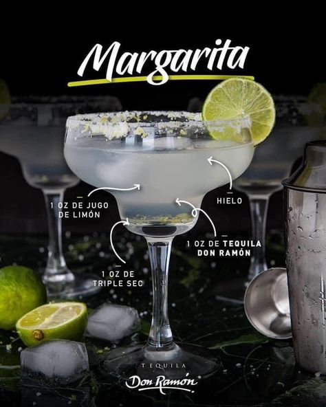 Margarita Drink, Tequila Margarita, Cocktail Drinks Alcoholic, Drink Bar, Refreshing Drinks Recipes, Healthy Drinks Smoothies, Boozy Drinks, Keto Drink, Mixed Drinks Recipes