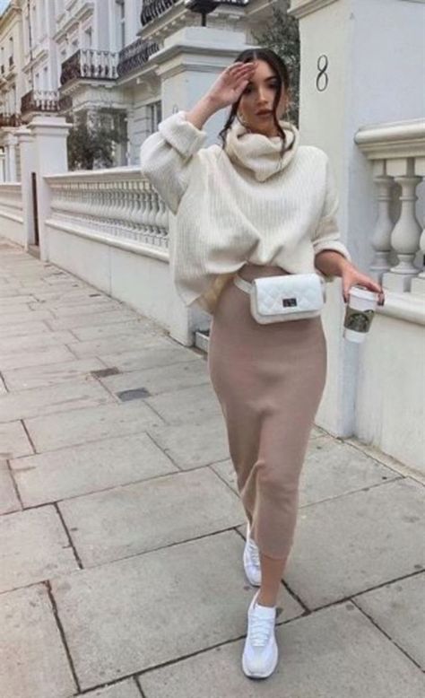 Rok Outfit, Long Skirt Outfits, Winter Skirt Outfit, Outfit Chic, Winter Fashion Outfits Casual, Trendy Fashion Outfits, Winter Mode, Looks Chic, Fashion 2020