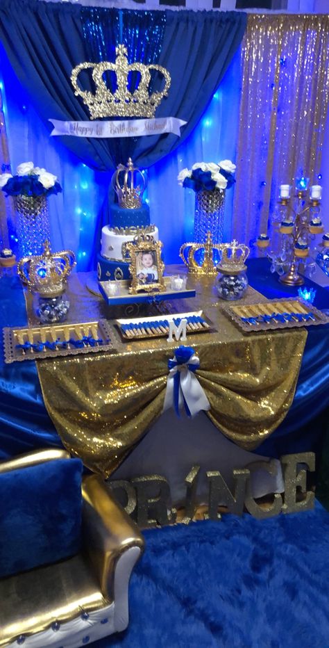 King Party Decorations Royal, Prince And Princess Birthday Party Decorations, King Decorations Royal, Royalty Party Decorations, King Birthday Party, Royal Blue Theme Birthday Party, Royal Blue Theme Party, Quincenero For Boy, Royal Birthday Party Boy