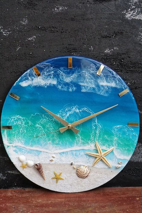 Ocean Theme Resin Clock, Resin Art Clock Design, Resin Wall Art Home Decor, Epoxy Pictures, Resin Art Wall Clock, Beach Resin Art, Epoxy Clock, Epoxy Resin Wall, Wood Clock Design