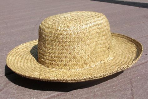 lauhala hat with flat top Hawaiian Hats, Hawaiian Crafts, Kona Hawaii, Sai Ram, Head Piece, Flats Top, Ready Made, Straw Hat, Basket Weaving